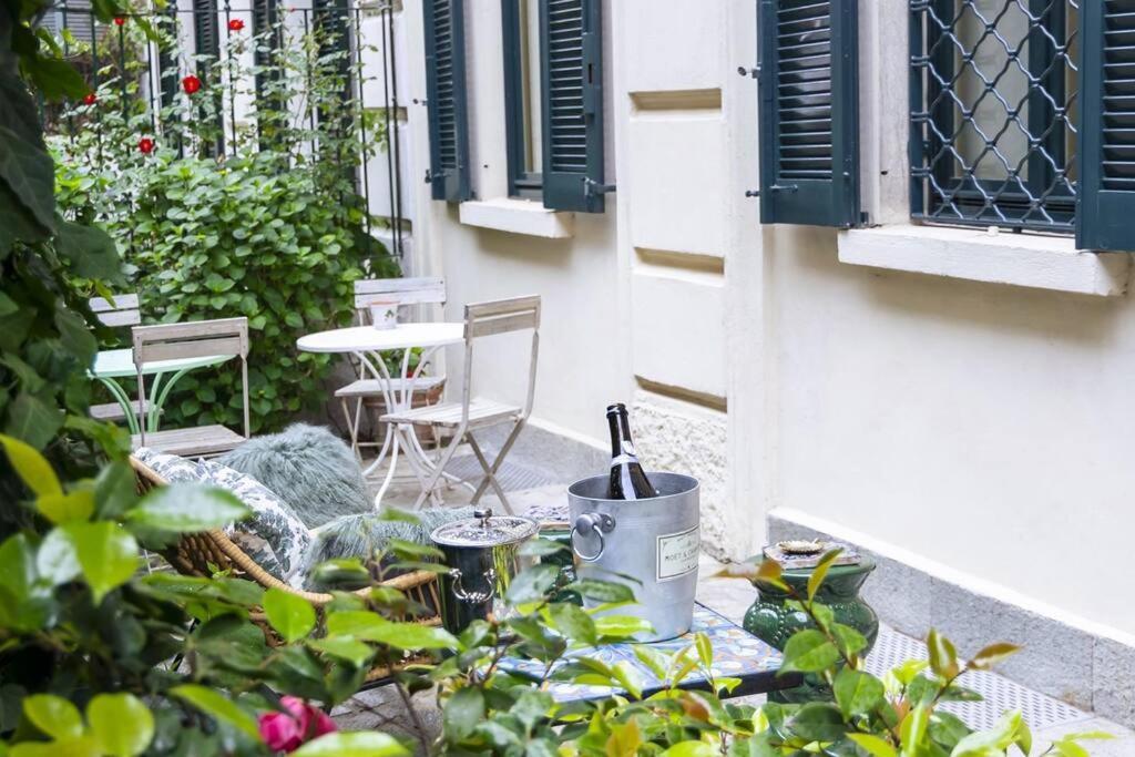 Luxury Bohemian Suite With Private Garden In Milan Luaran gambar