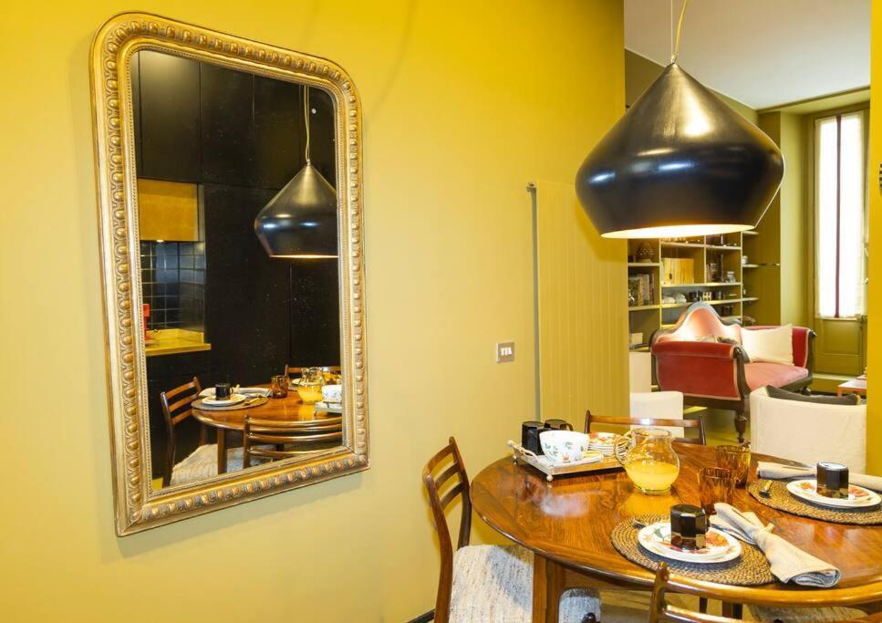 Luxury Bohemian Suite With Private Garden In Milan Luaran gambar