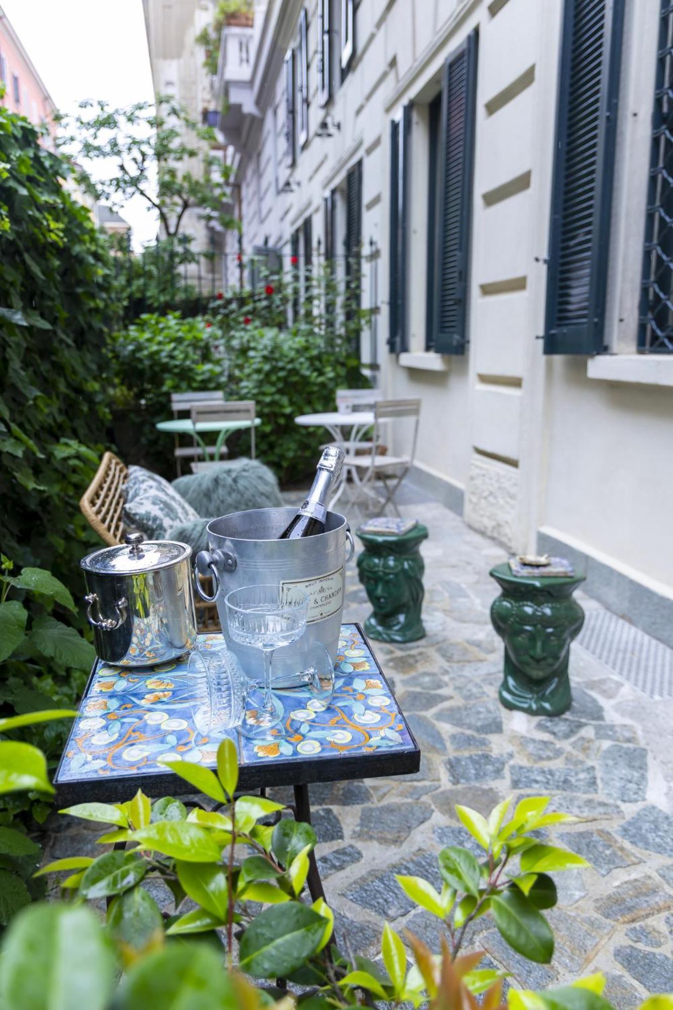 Luxury Bohemian Suite With Private Garden In Milan Luaran gambar
